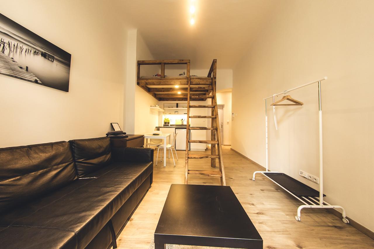 Freedom Rooms & Apartments Praga Habitación foto
